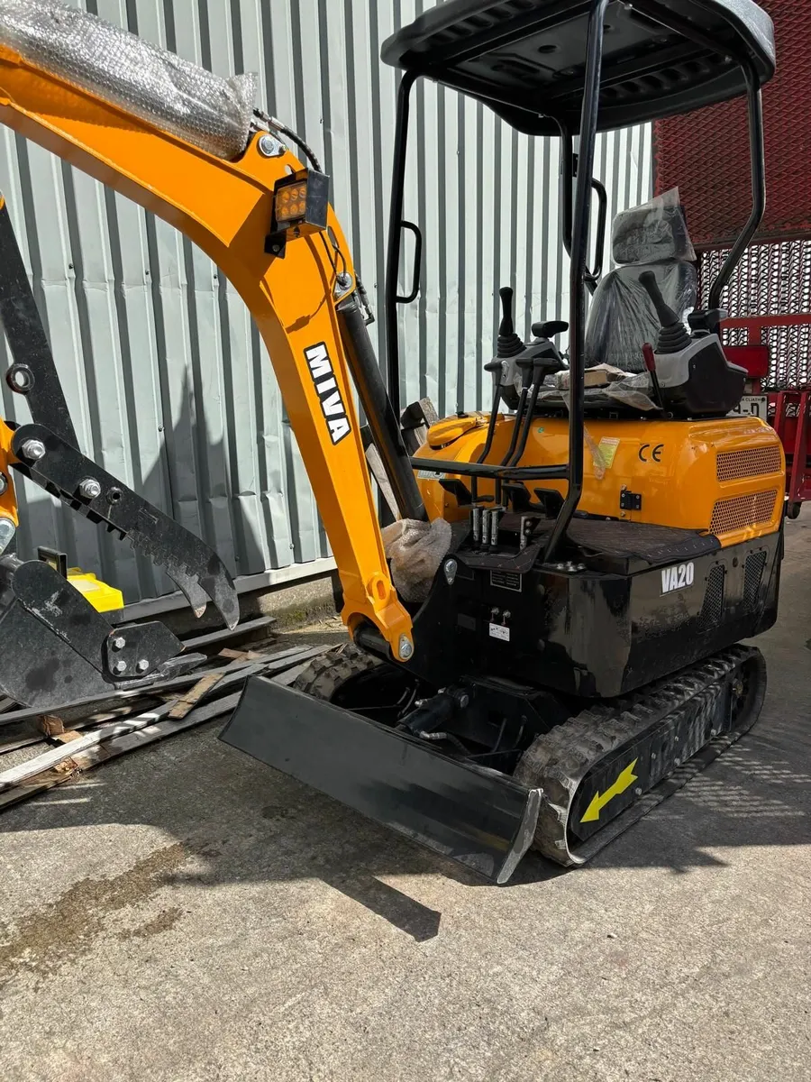 2 X Miva VA20  Diggers for sale - Image 2