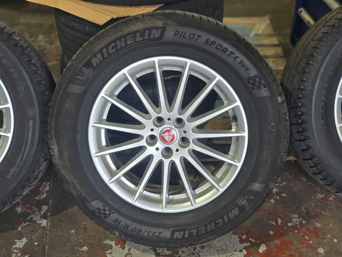 4 Genuine 18" Jaguar Alloys 5X108 - Image 2