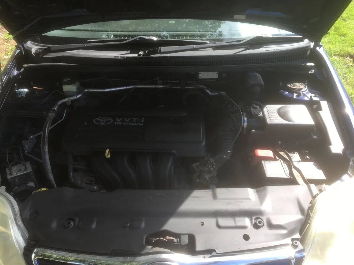 Toyota Corolla Luna - Image 2