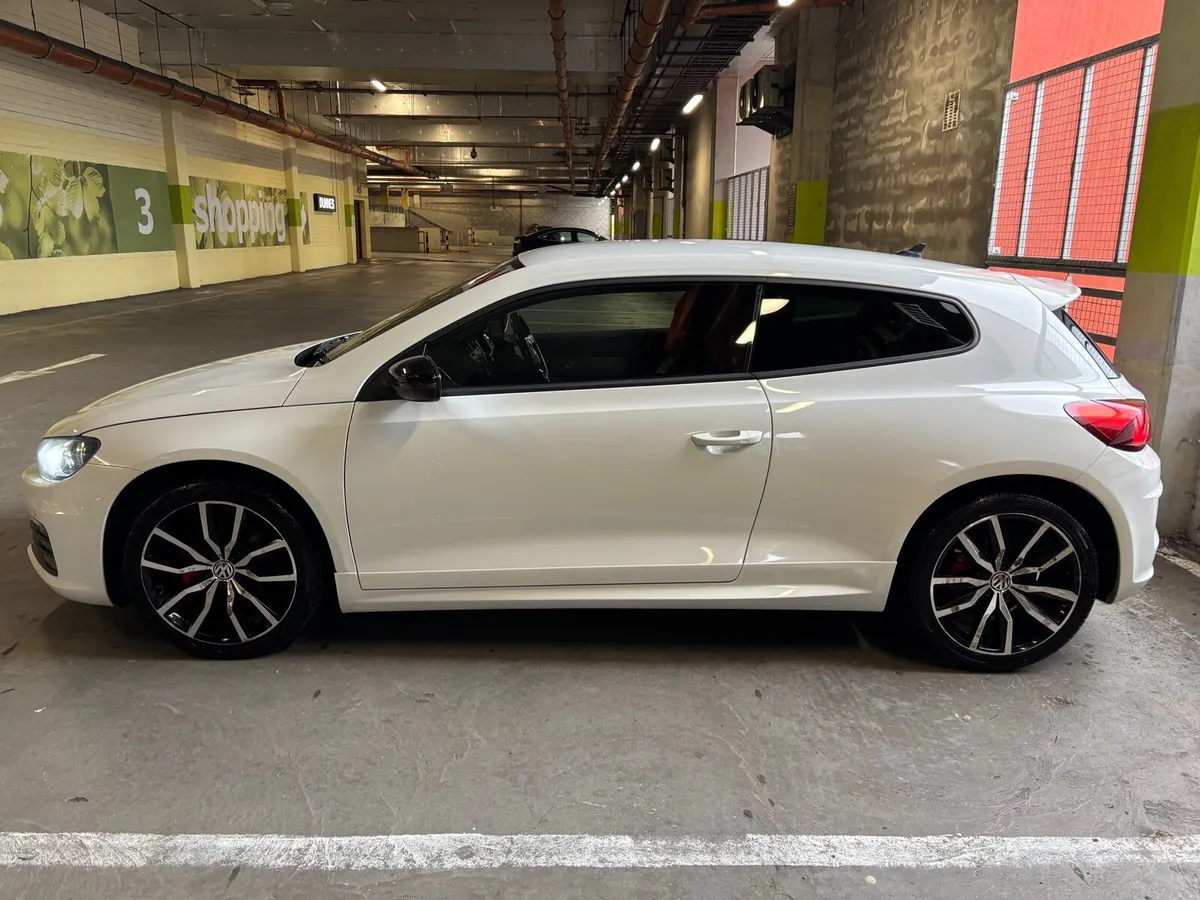 Volkswagen scirocco - Image 3