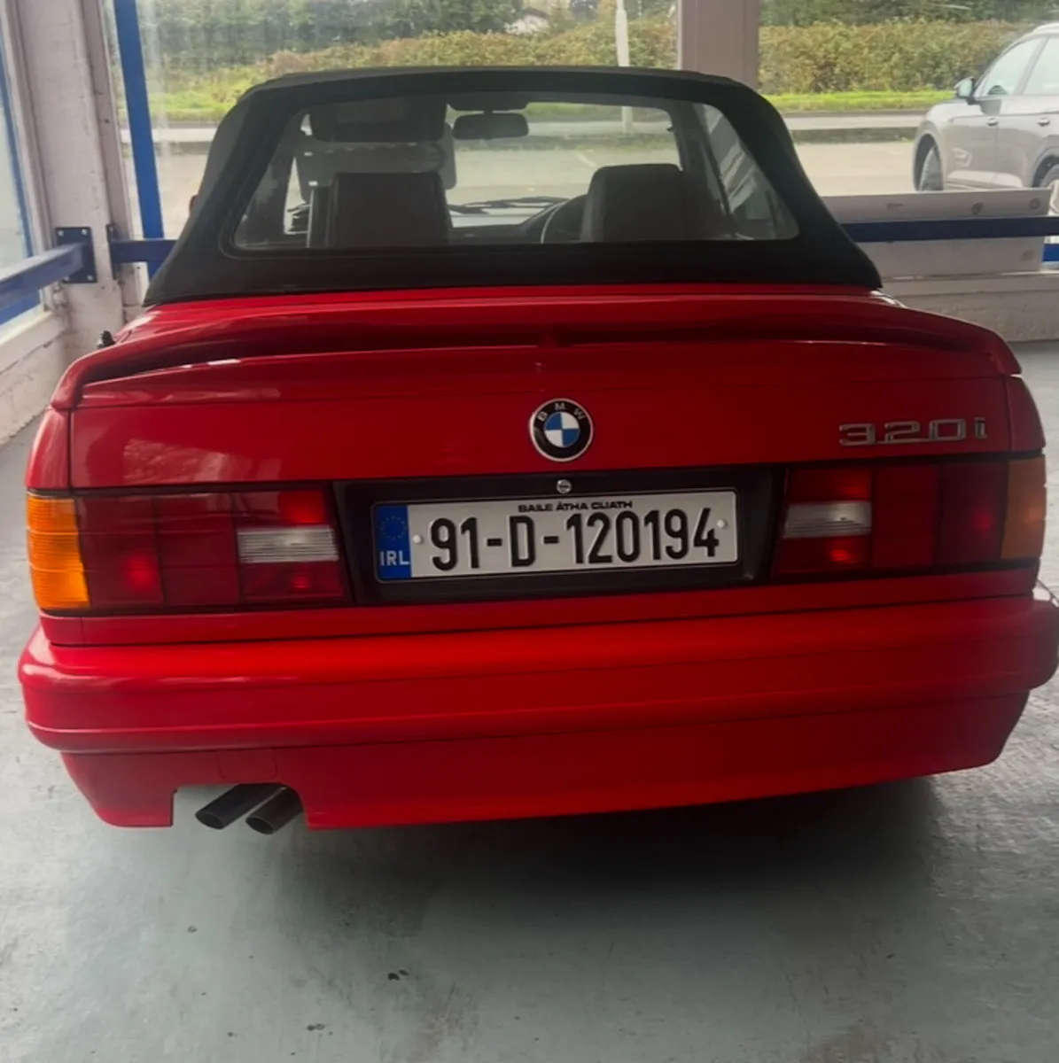 Car - Image 3