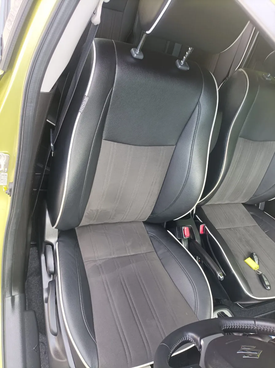 Suzuki Swift 1.2 Stlyle Mild Hybrid, 2016 - Image 2