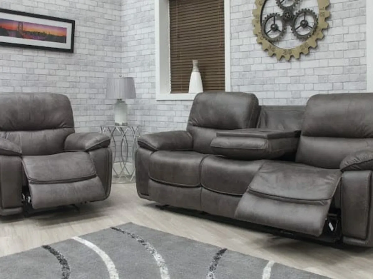 Oxford leather recliners - Image 2