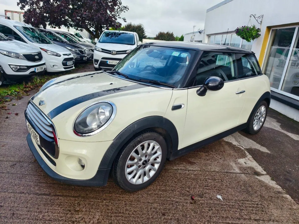 MINI Cooper Cooper D - Image 4