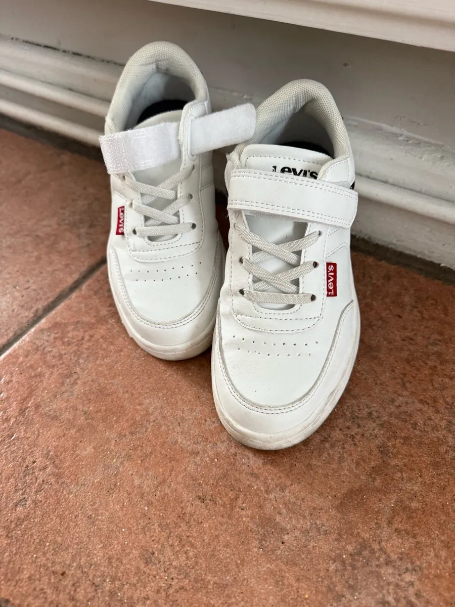 Levi’s - Image 2