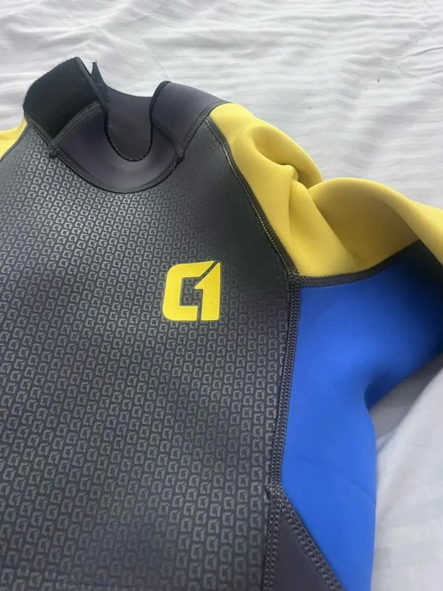 circleone older kid wetsuit - Image 4