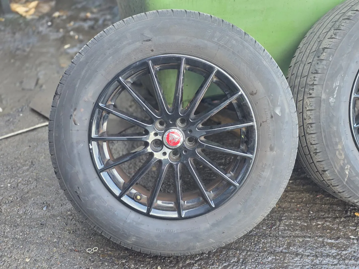 4 Genuine 18" Jaguar Alloys 5x108 - Image 3