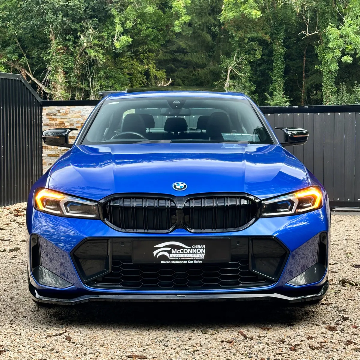 2023 (231) BMW 330e M-SPORT LCI 290BHP **HUGE SPEC - Image 3