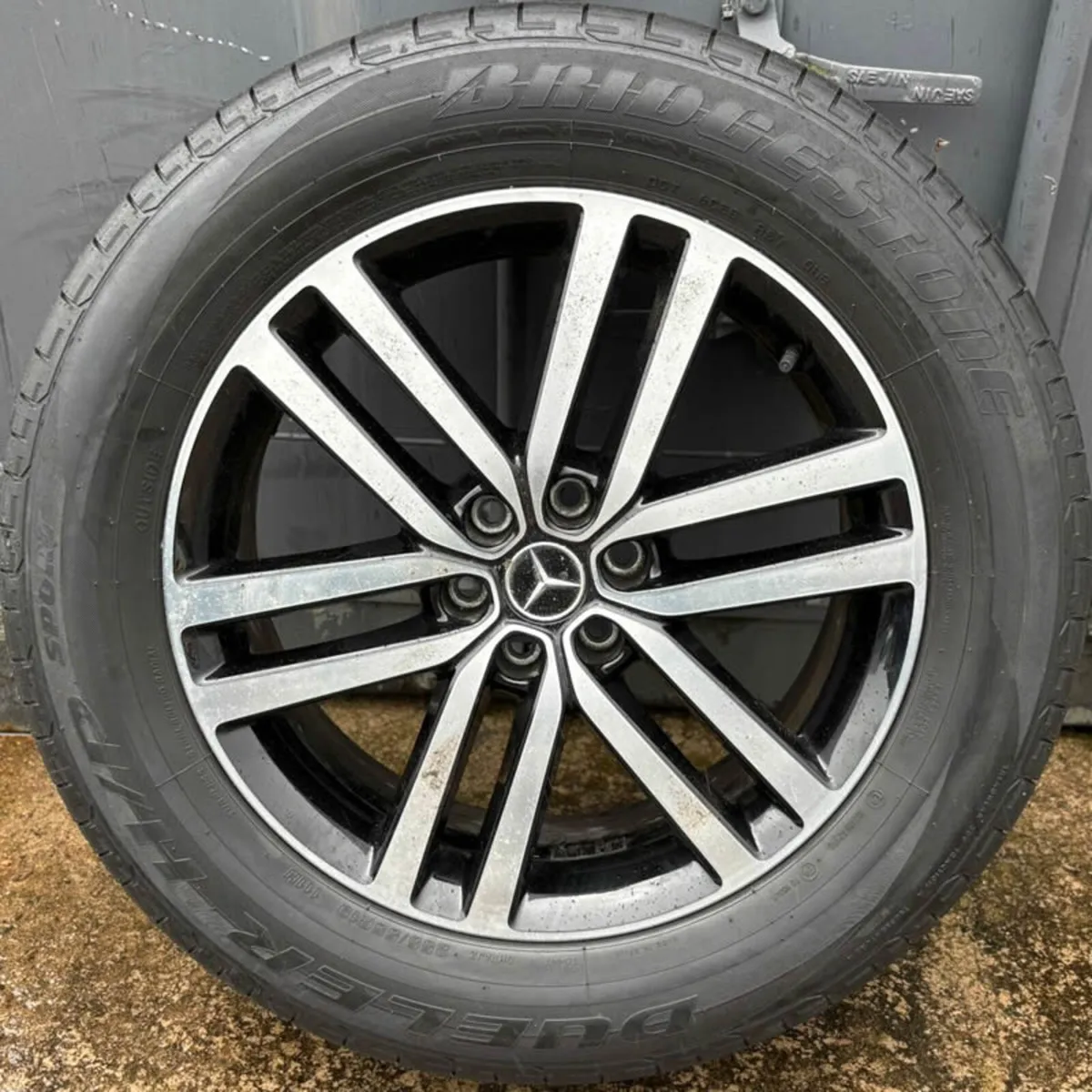 19" GENUINE MERCEDES X CLASS Alloy Wheels & Tyres - Image 2