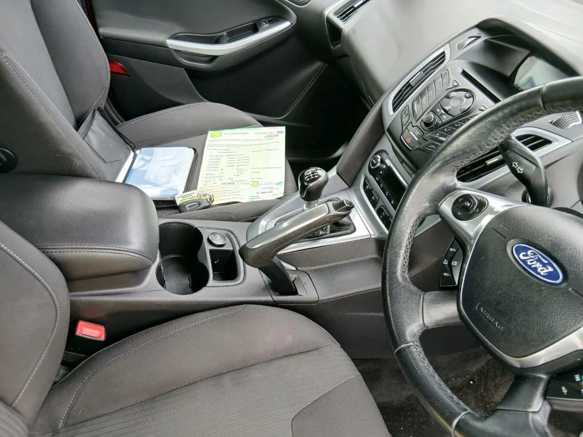 💠💠2011 ford focus NEW NCT💠💠 - Image 2