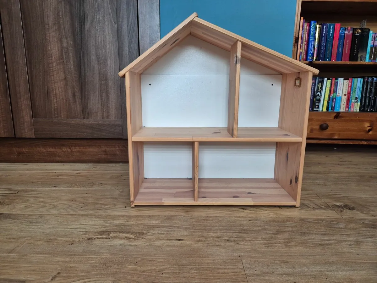 Dolls house - Image 4