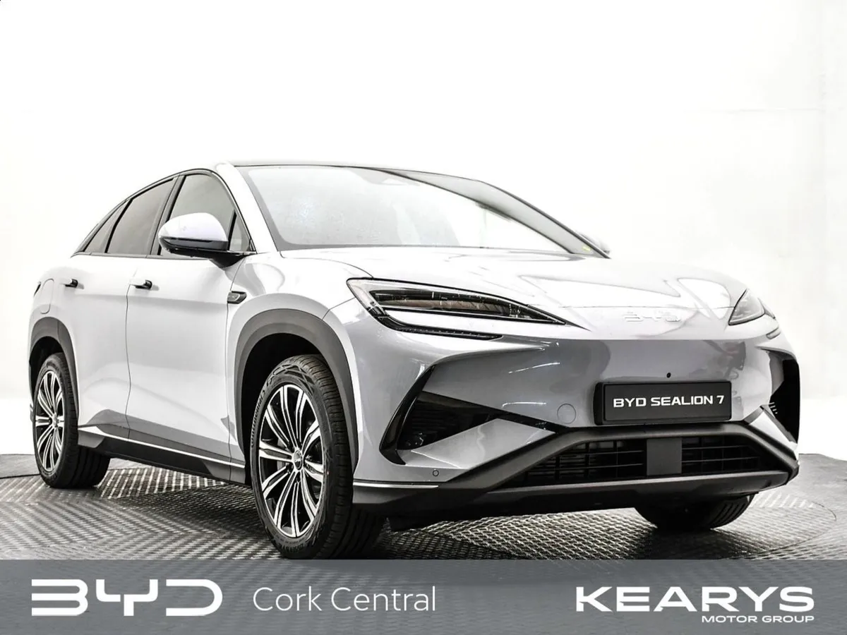BYD SEALION 7 Design - Image 1
