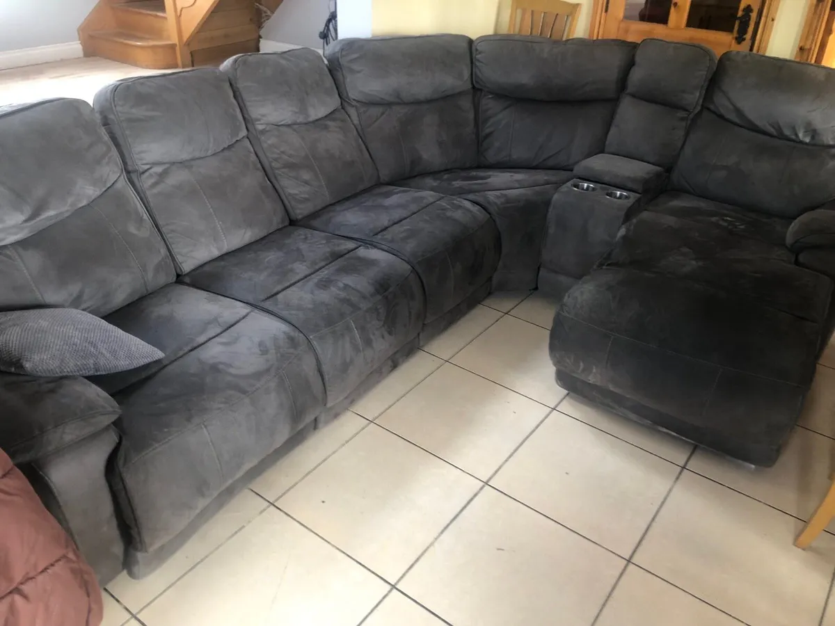 Couch 5 seater corner sofa - Image 2