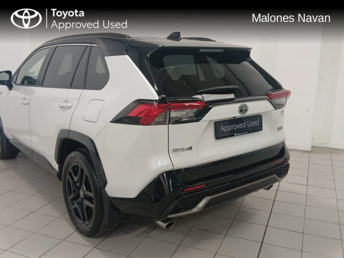 Toyota RAV4 RAV4 PLUG-IN HYB GR SPORT 4DR - Image 2