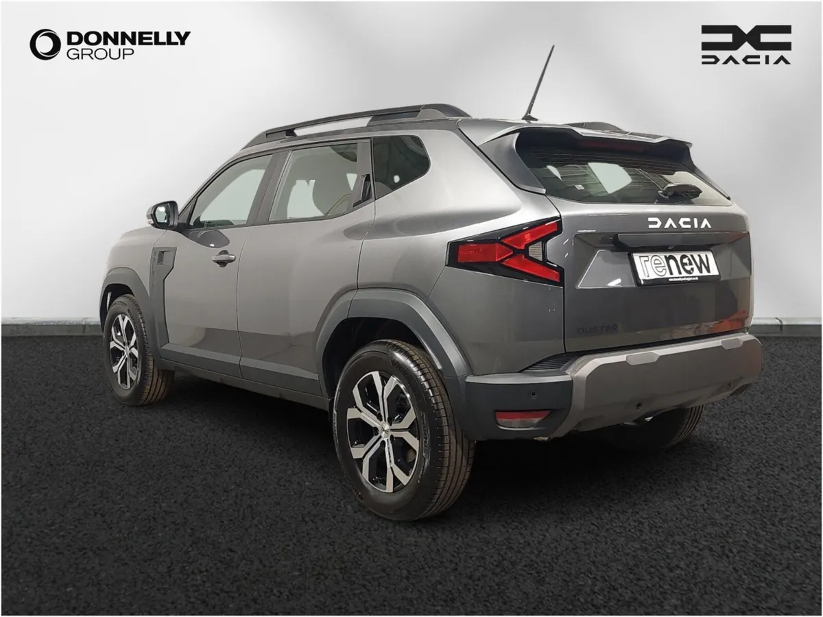 Dacia Duster Estate Expression - Image 2