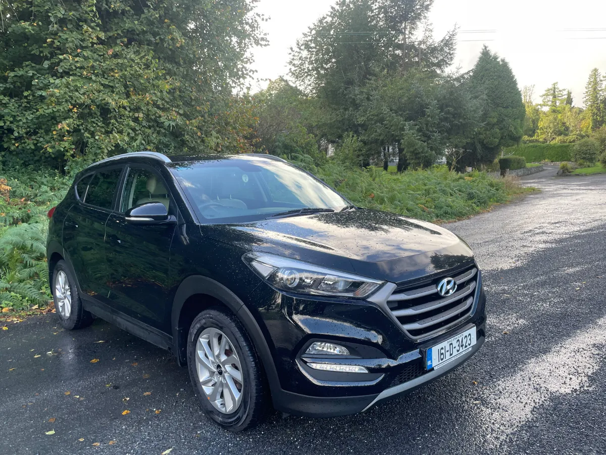 Hyundai Tucson 2016, full leather - Image 1