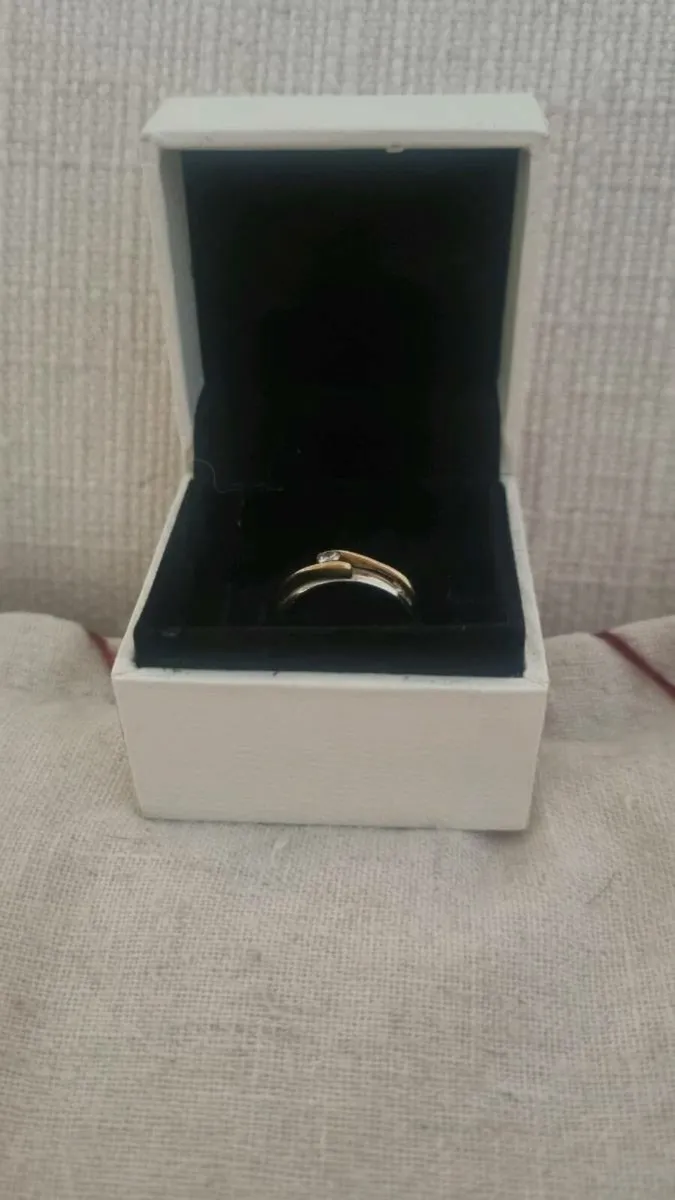 Diamond ring - Image 2