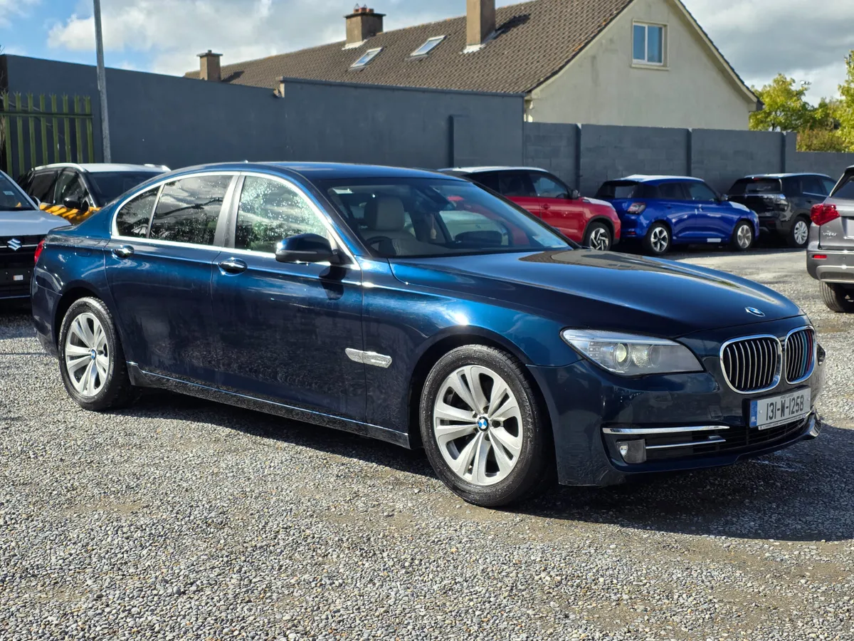 BMW 7-Series 2013 - Image 1
