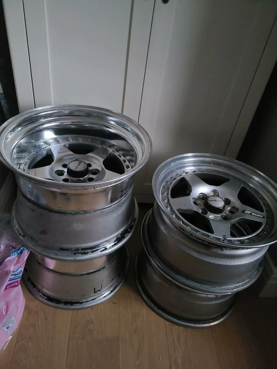 15" Work CR01 - Image 2