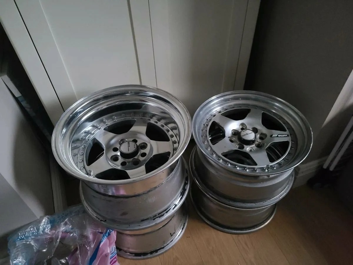 15" Work CR01 - Image 3