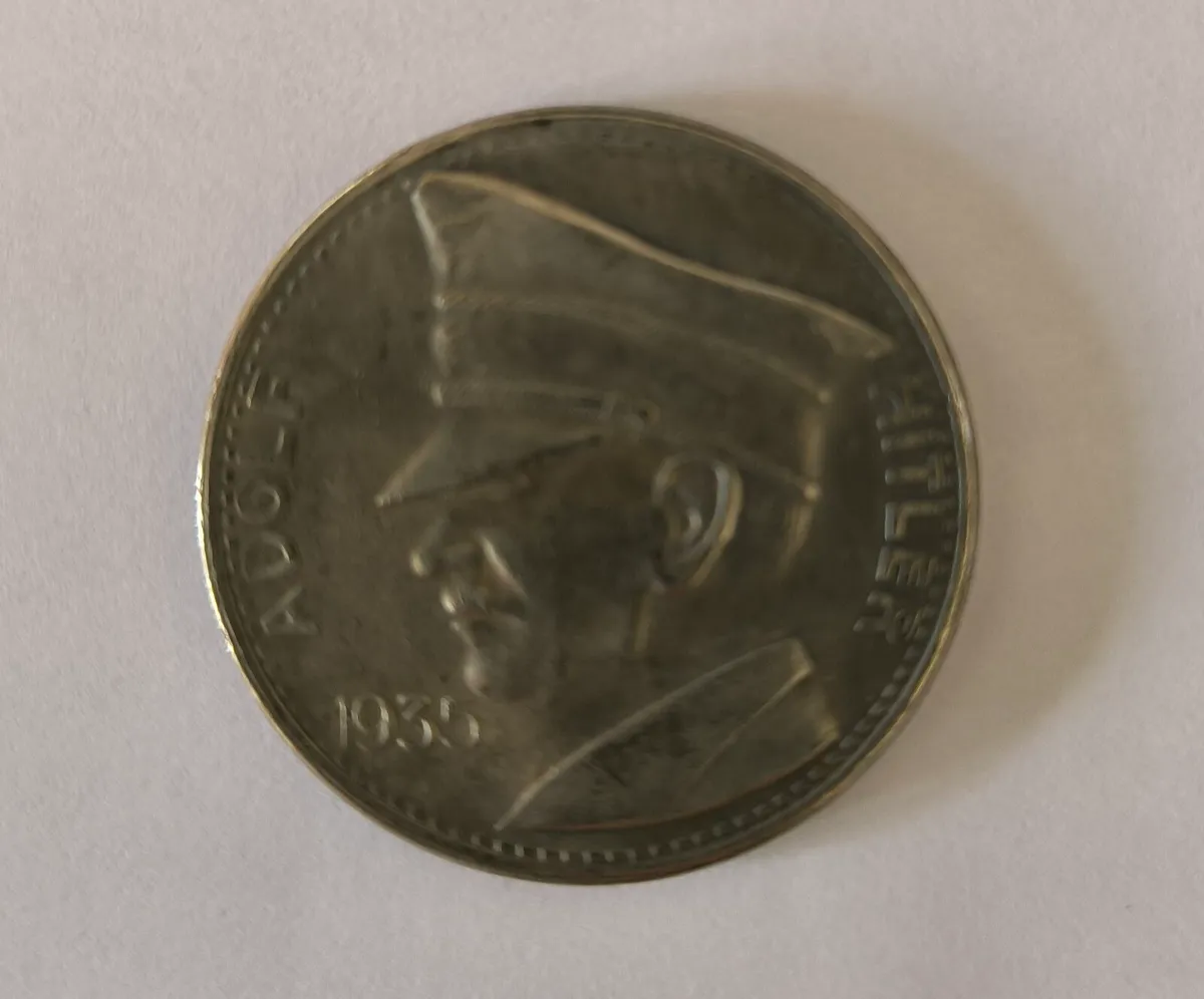 1935 German 5 ReichMark coin - Image 1