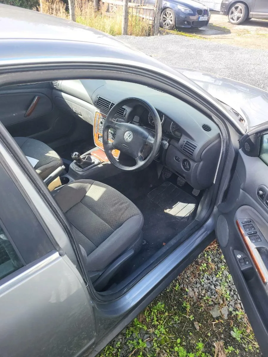 2004 B5 VW Passat petrol - Image 3