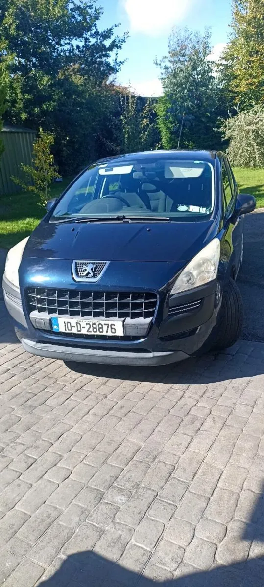 Peugeot 3008 2010 - Image 1