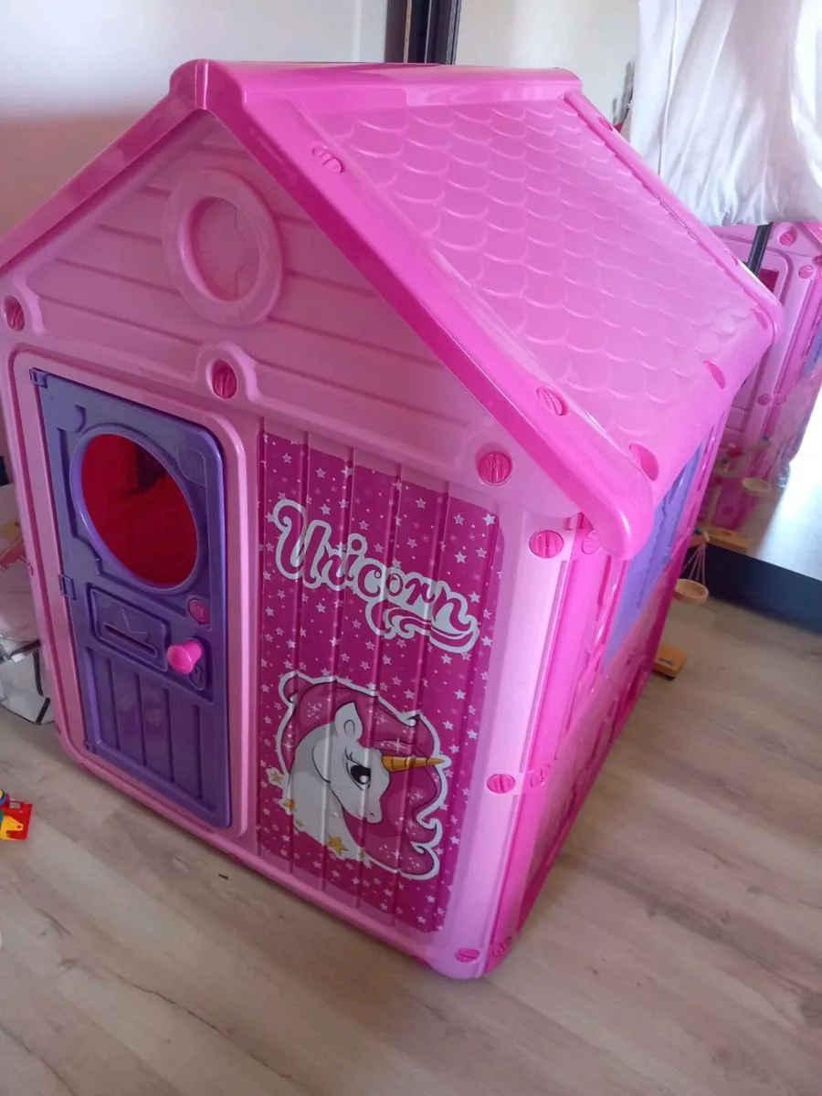 Dolu pink unicorn Playhouse - Image 1