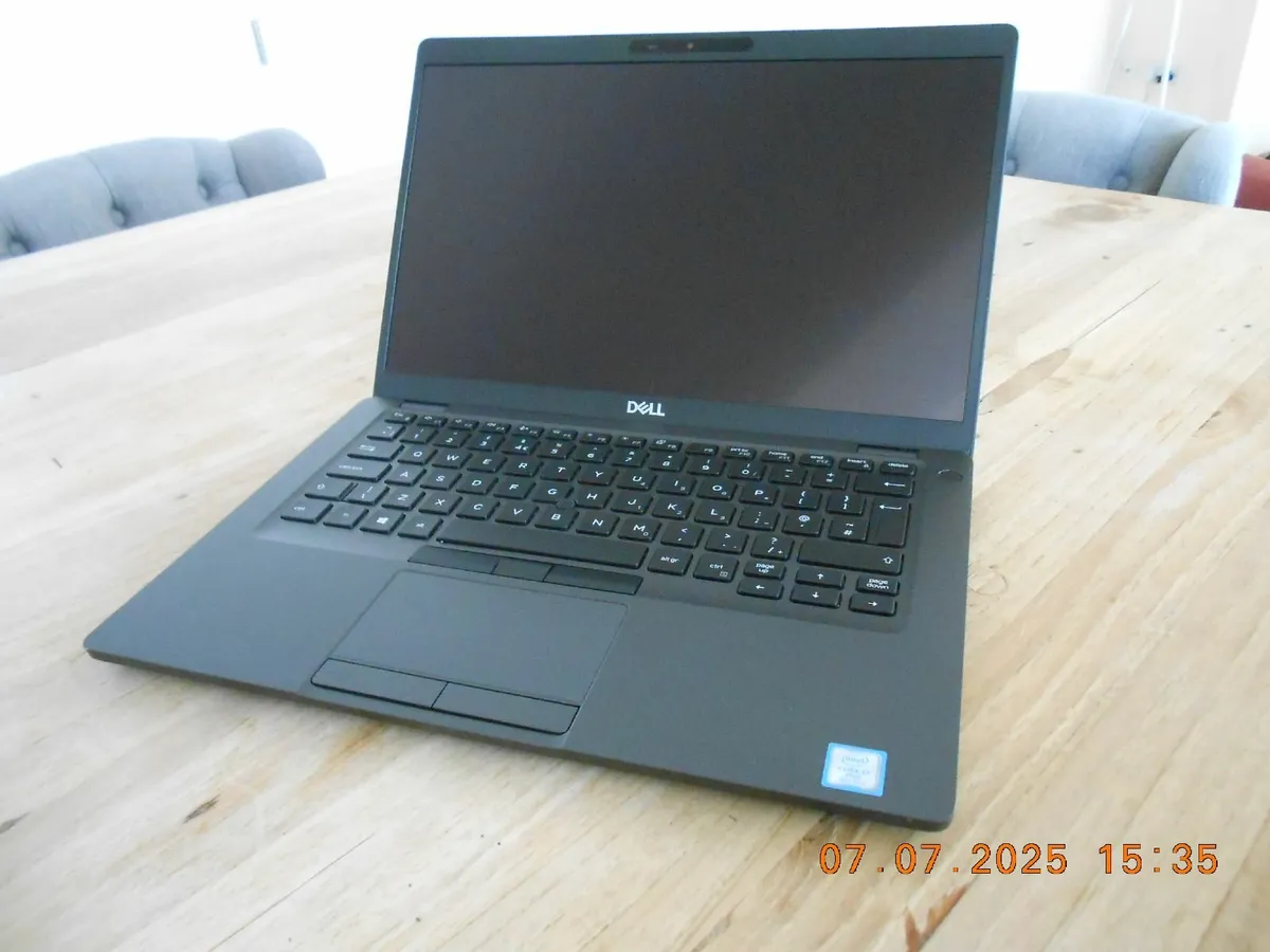 Dell Latitude 5290 Laptop 12.5" Intel i5-8250U, 8G - Image 3