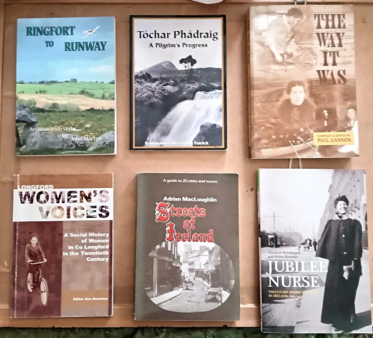 Irish Interest Books Any Three for €20 (2 photos) - Image 1