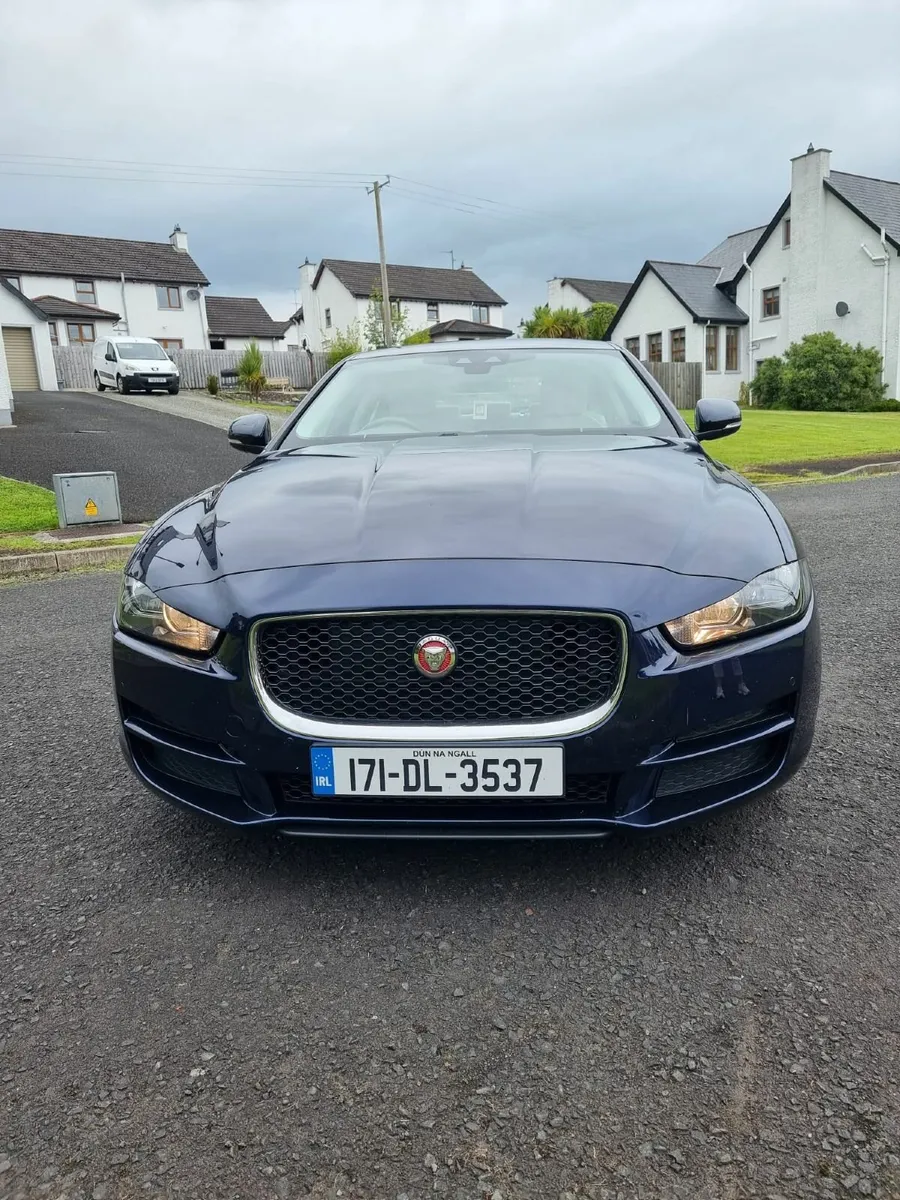 Jaguar XE 2017 - Image 1