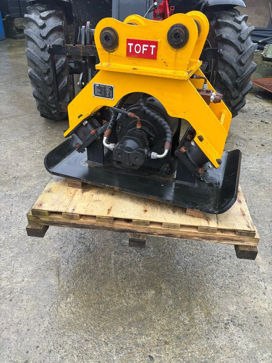 Whacker Plate No VAT - Image 1
