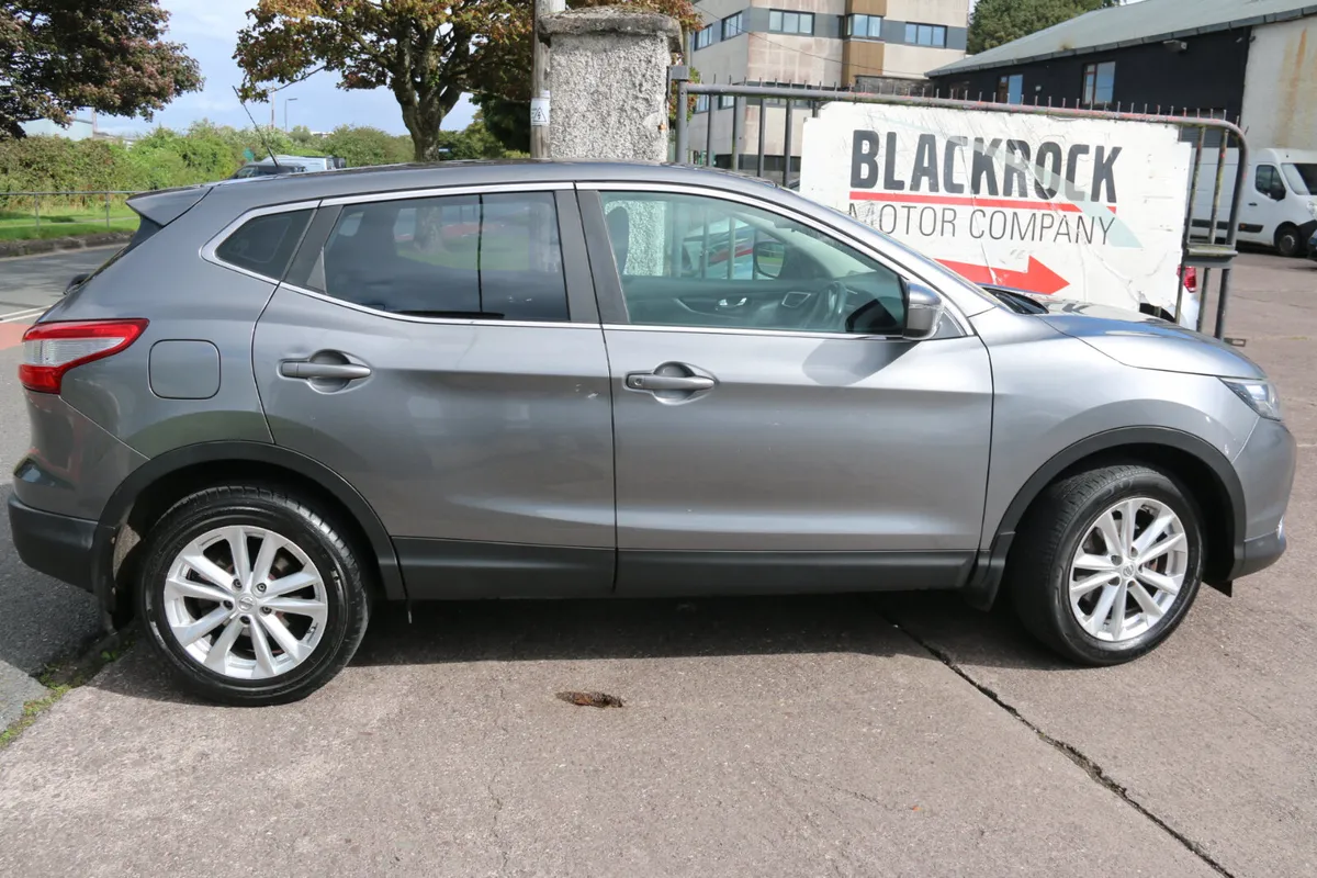 Nissan Qashqai 2015 - Image 3