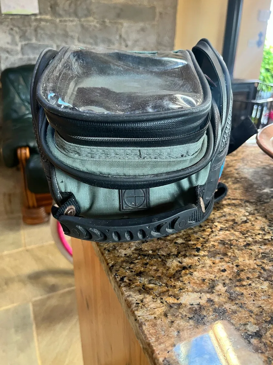 Oxford tank bag for motorbike - Image 2
