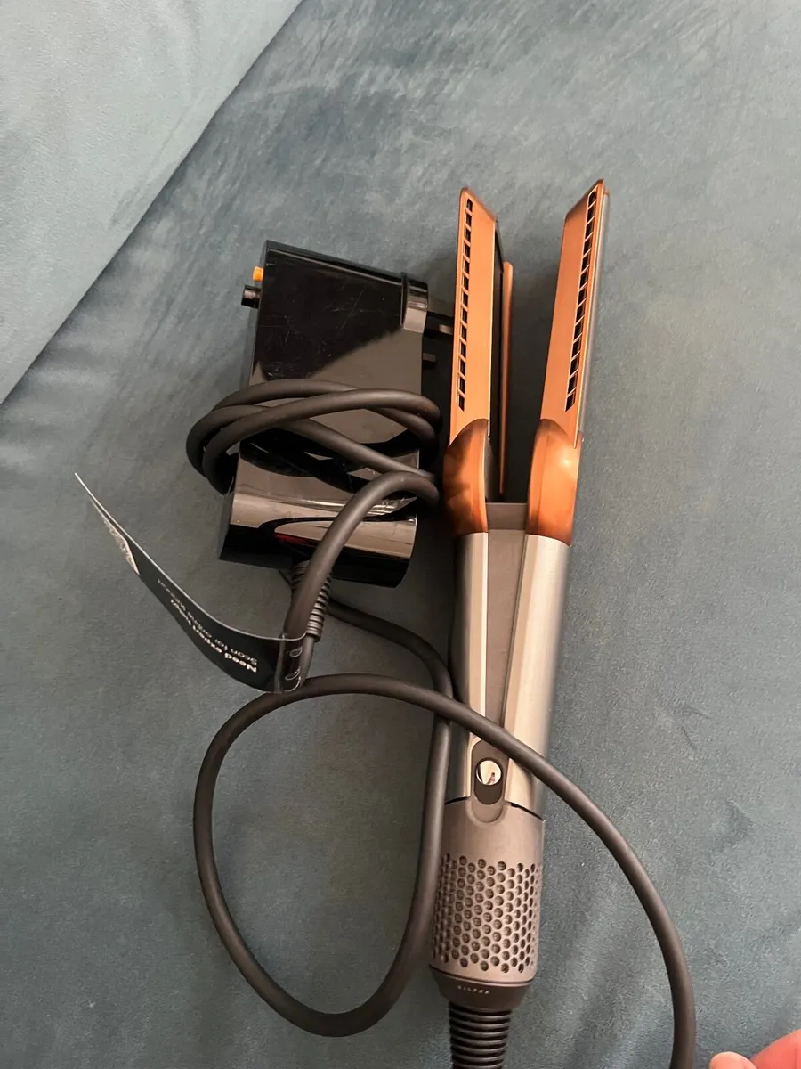 Dyson AirStrait hair tool - Image 1