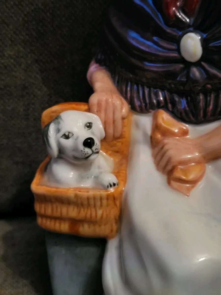 Royal Doulton New Companions  HN2770 - Image 3