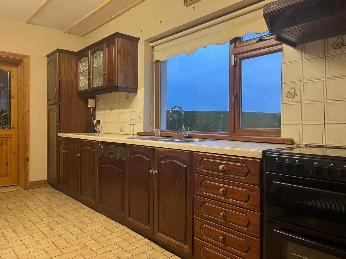Kitchen for Sale - Image 1
