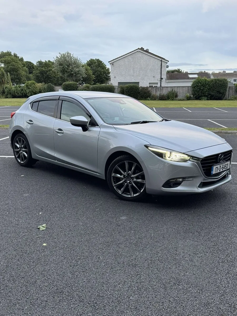 Mazda 3 - Image 1