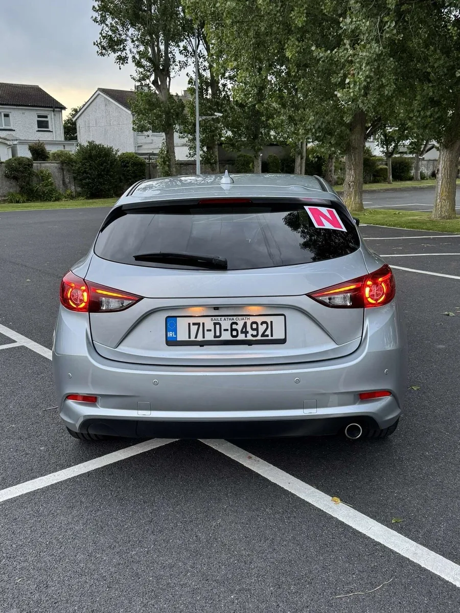 Mazda 3 - Image 3