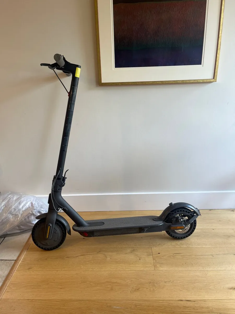 Electric scooter - Image 1