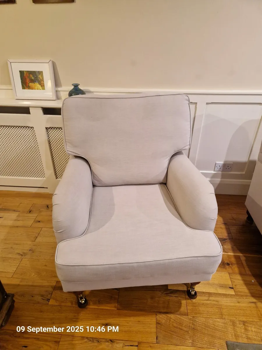 Couch and armchairs - Image 2