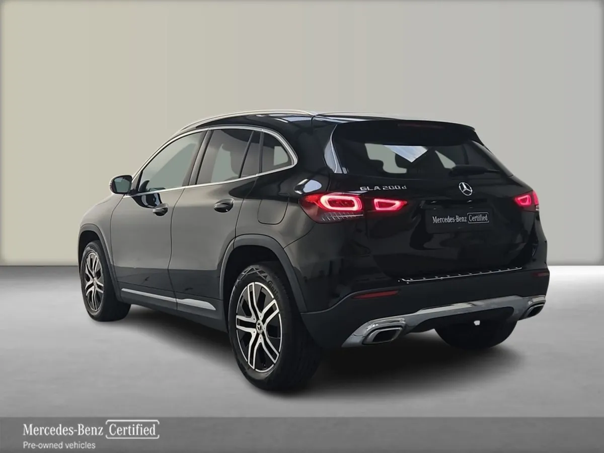 Mercedes-Benz GLA GLA 200D Auto Progressive - Image 3