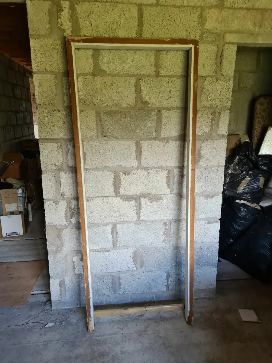 6 x reclaimed TEAK frames. - Image 1