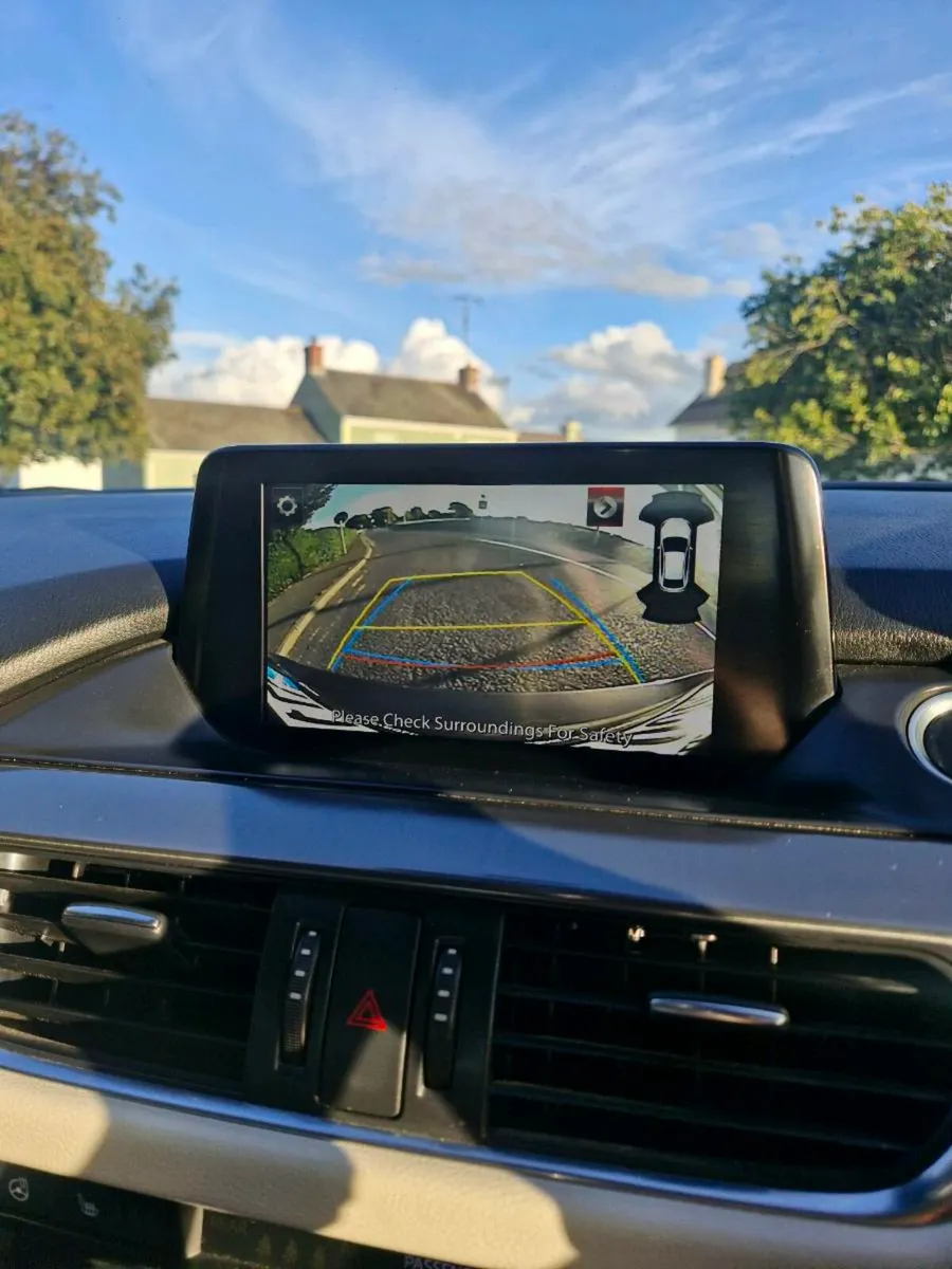Car - Image 4