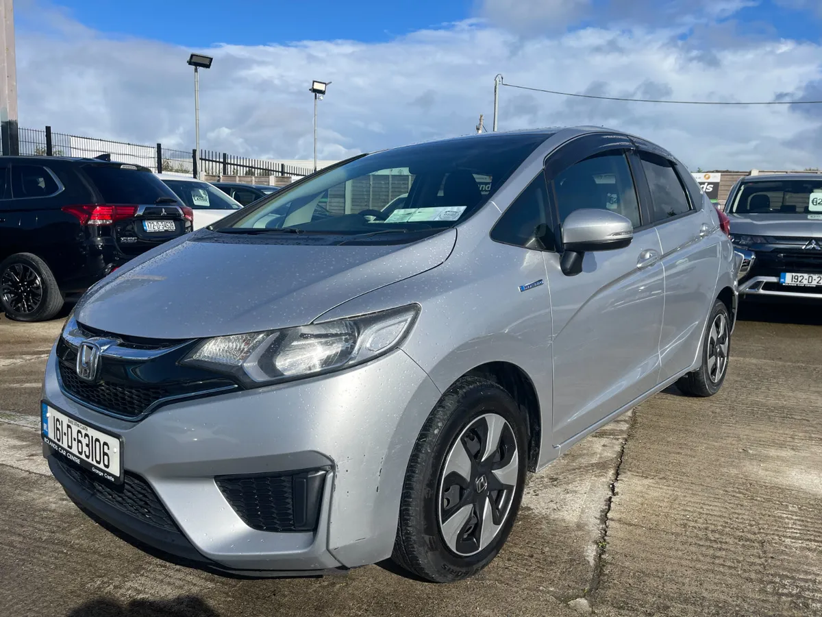161 Honda Fit Hybrid 1.5 Automatic 5dr Model - Image 3