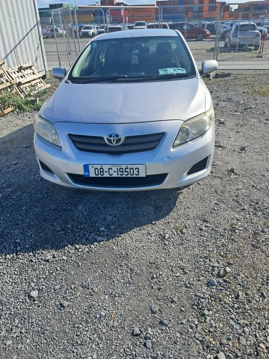 Toyota Corolla 2008 - Image 1