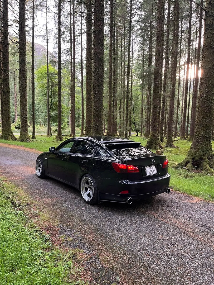 Lexus Is250 - Image 2