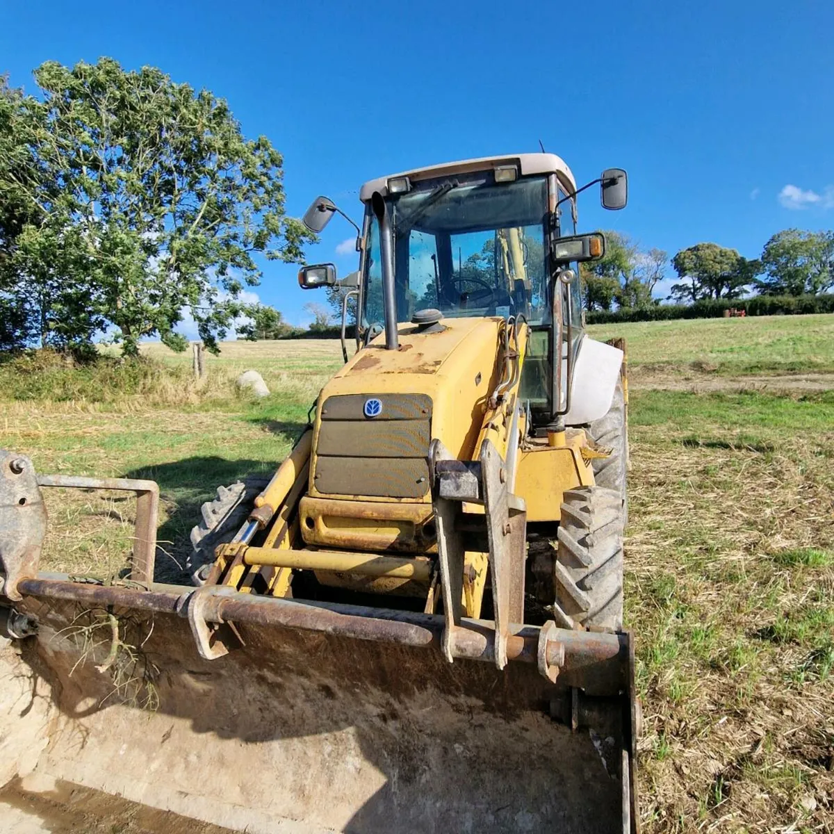 New holland digger - Image 2