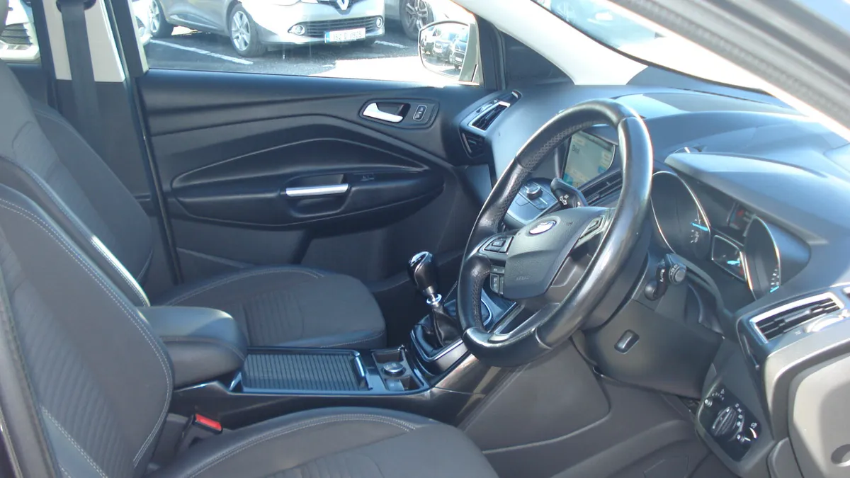 Ford Kuga 2018 - Image 4
