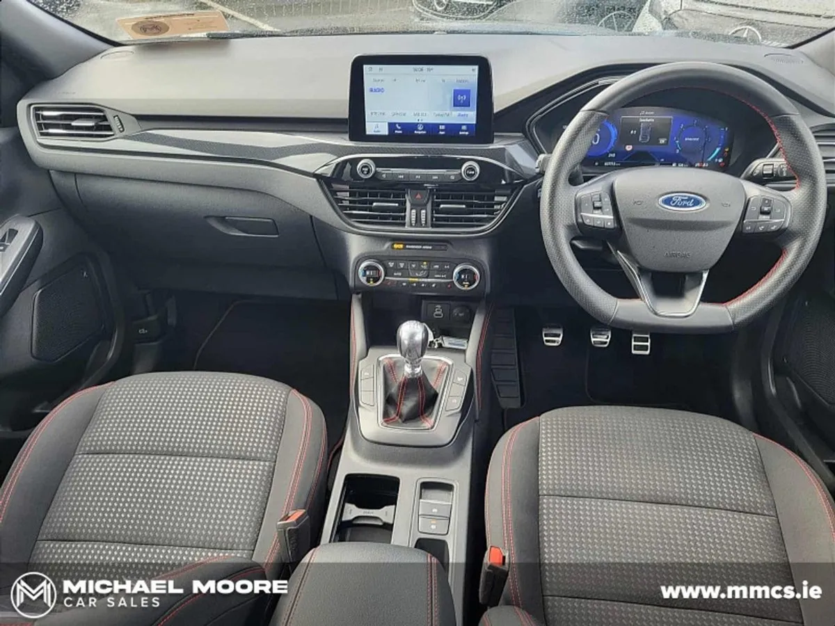 Ford Kuga St-line 1.5d Ecoblue 120BH5 5DR - Image 2